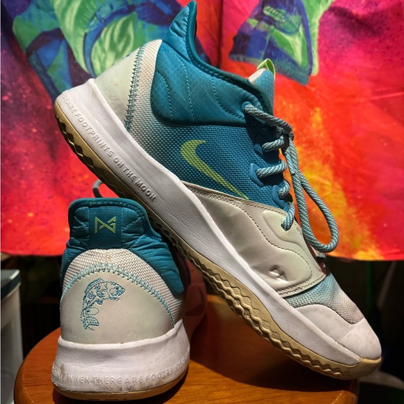 Nike Blue Athletic Sneakers - Picture 1 of 5